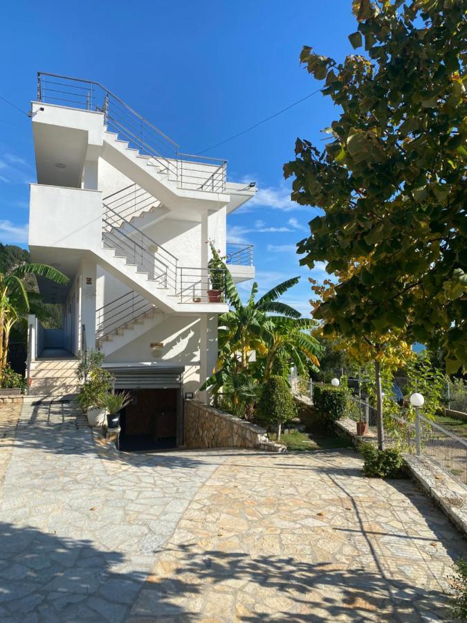 Sea View Hotel Dhermi Exterior photo