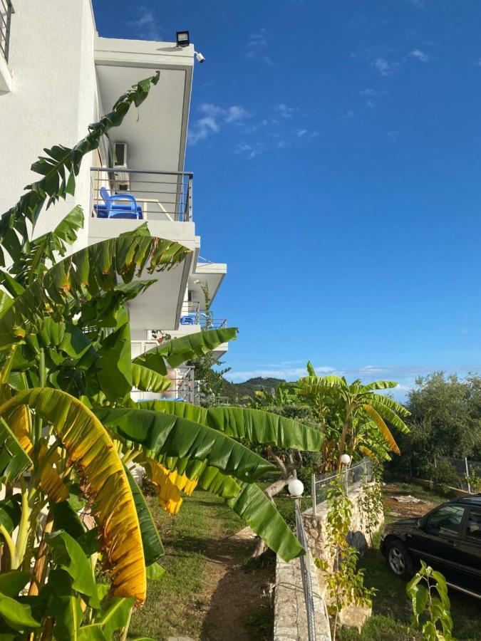 Sea View Hotel Dhermi Exterior photo
